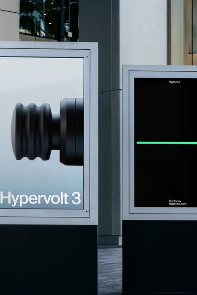 Hyperice (Hypervolt 3)
