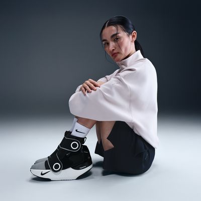 Nike × Hyperice